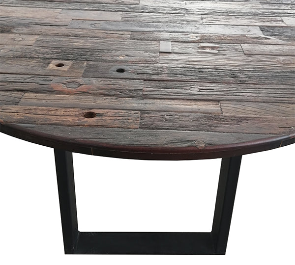 CR- 826 130 Mesa Redonda Comedor Alto Voltaje
